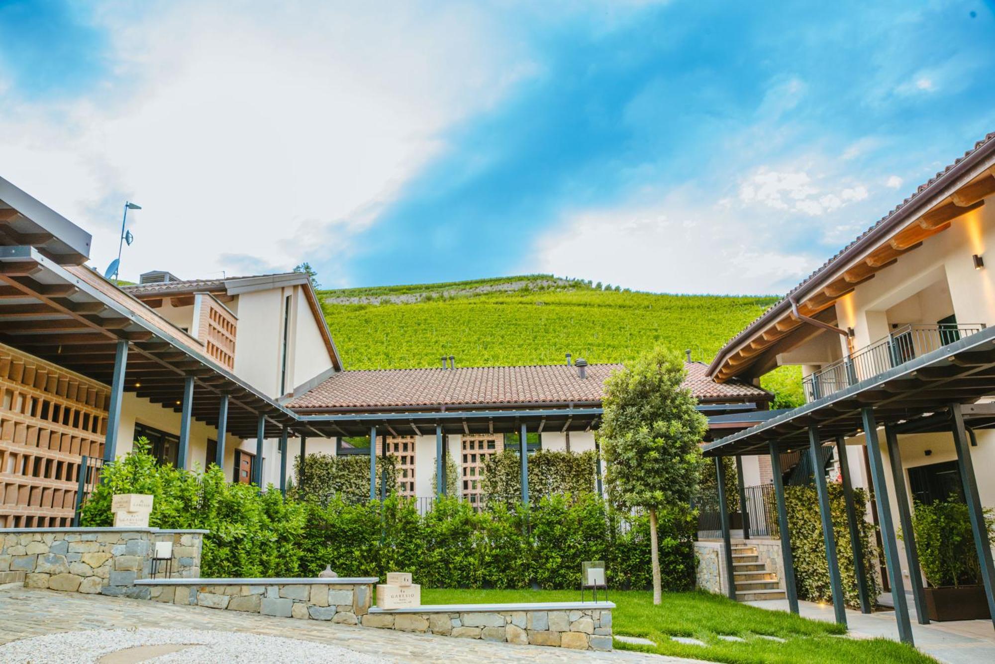 Garesio Wine Resort Serralunga d'Alba Kültér fotó