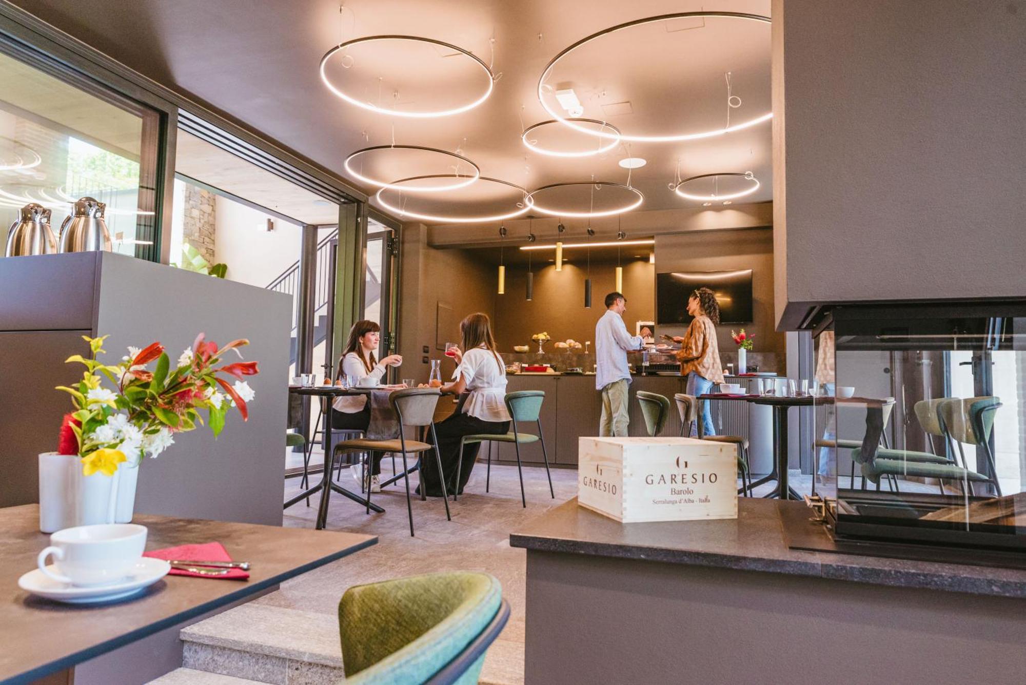 Garesio Wine Resort Serralunga d'Alba Kültér fotó